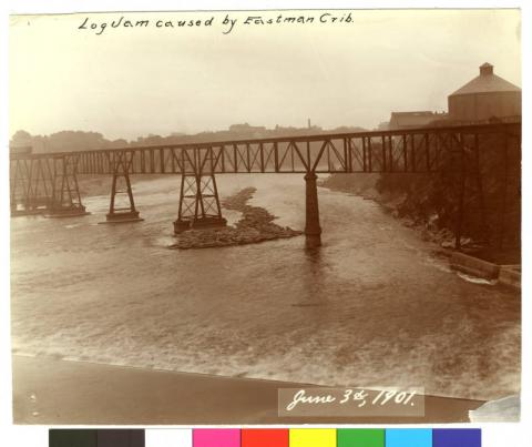Log jam caused by the Eastman Crib, Minneapolis, Minnesota